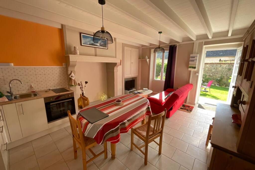 Gite En Cotentin Etienville Exterior foto